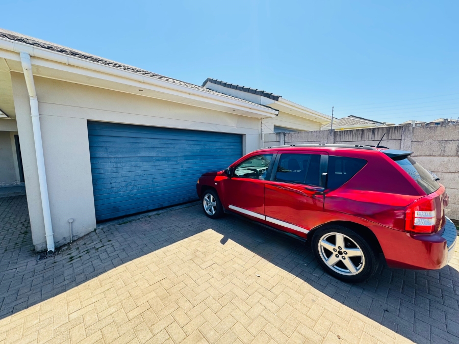 3 Bedroom Property for Sale in Gonubie Eastern Cape